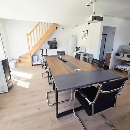 Holiday home Salle De Reunion Proche Rouen